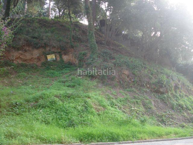 Foto 9dd9dd7f-3fe1-4d48-820d-3c2e3f25eda6. Terreno residencial parcela edificable a 200 metros de la playa en Lloret de Mar