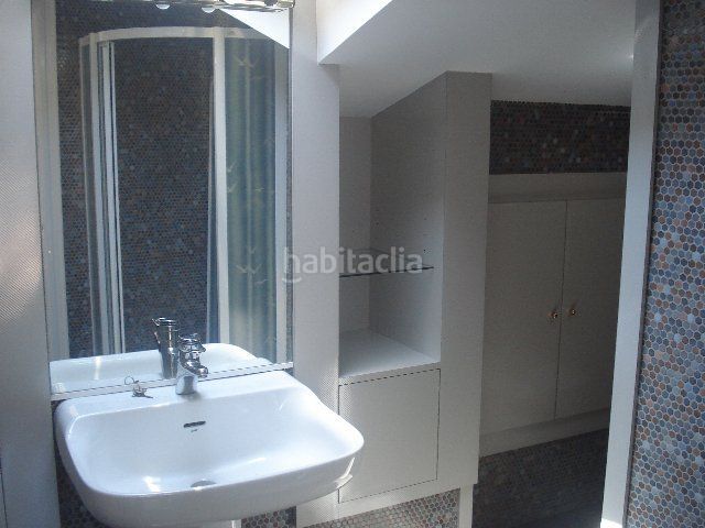 Foto d1dcbe54-6b16-4834-961e-c456257c3f58. Casa amb calefacció piscina a Centre Lloret de Mar