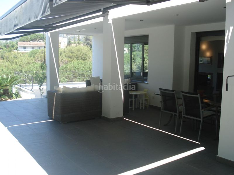 Foto b972e3b5-fbed-4edf-948a-8dd9c3deedf3. Casa amb calefacció piscina a Montgoda Lloret de Mar