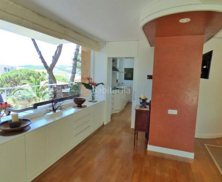 Foto c68e102e-7bcd-48f8-821c-5e688bf326a6. Casa amb calefacció piscina a Fenals Lloret de Mar