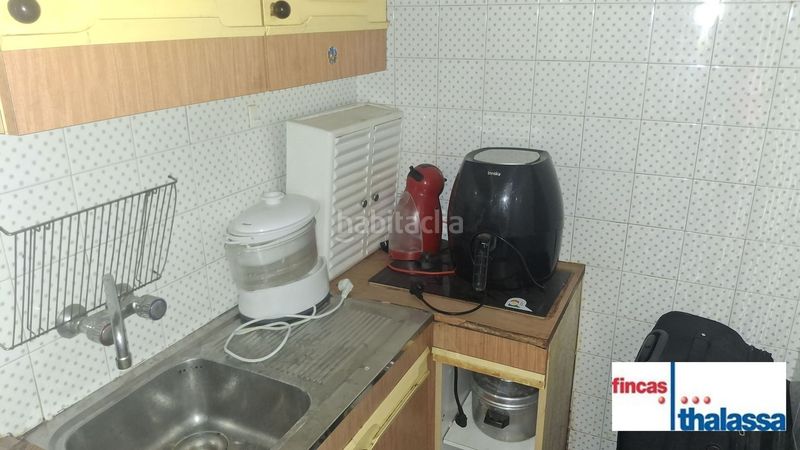 Foto 7c4b55c9-e3b3-415a-a4d4-d1d4e5dddfd9. Estudi a Centre Lloret de Mar