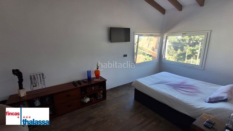 Foto 2b2f3fe8-882a-4364-84d2-75878c786dd5. Casa amb calefacció piscina a Santa Clotilde Lloret de Mar