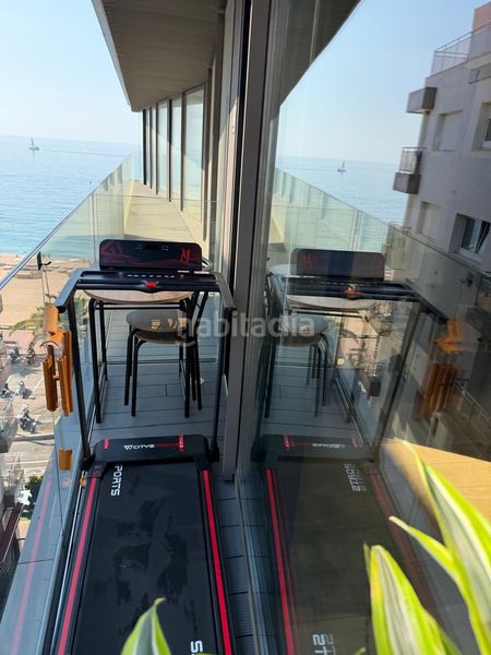 Foto f74ab3aa-6333-4ca1-816e-232ae666b14f. Pis amb calefacció piscina a Centre Lloret de Mar