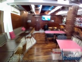 Business premise in Centre