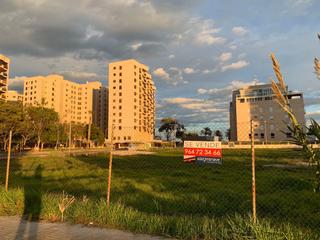 Terreny residencial a Carrer doctor fleming 91. Venta solar terciario benicasim