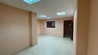Miete Geschäftsraum in Carrer de benassal 7. Alquiler local comercial en zona avenida valencia