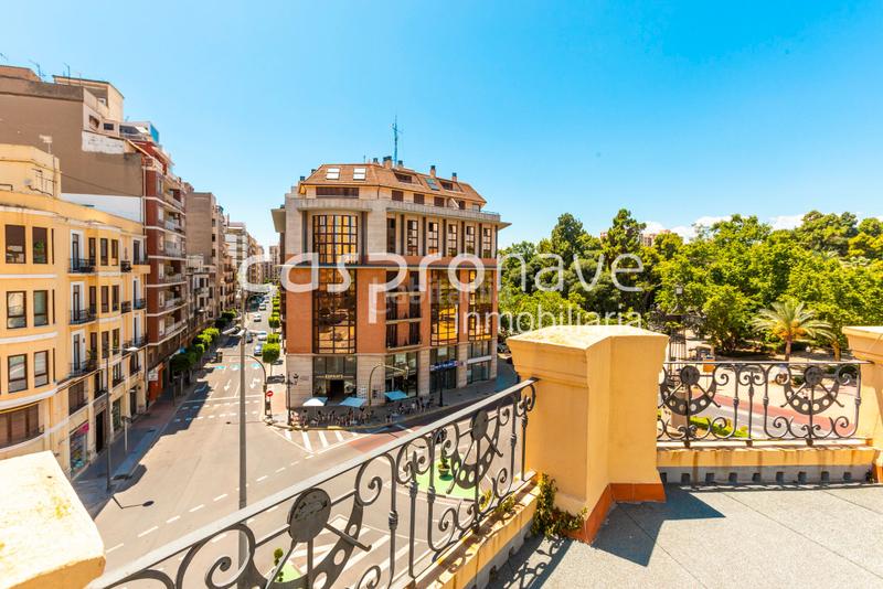 Foto 2dfa551c-6c6a-4983-ac58-163d5c9e5acf. Pis a ronda de la magdalena 7 a Parque RIbalta - Plaza de Toros Castellón de la Plana