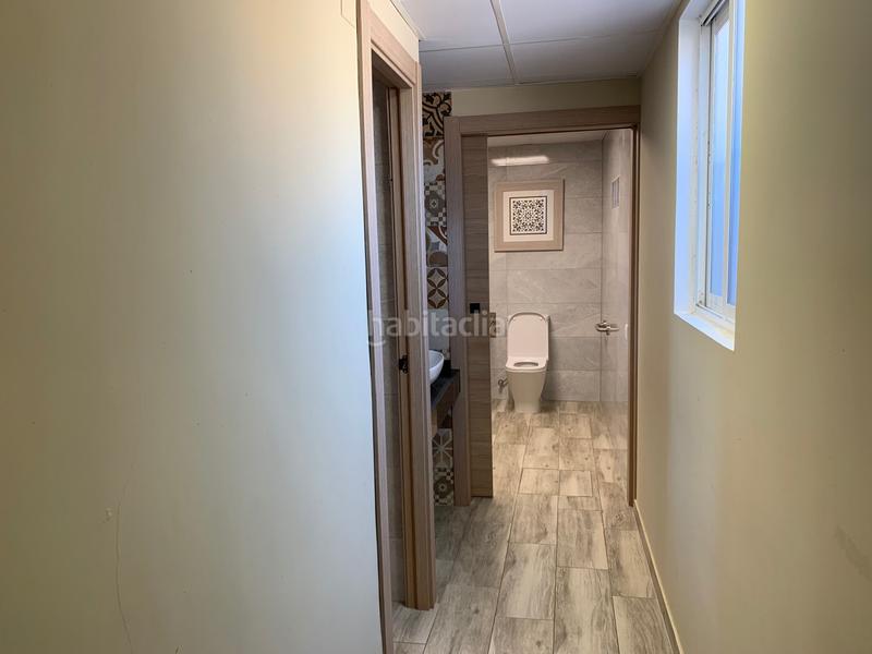 Foto 30144573-046a-44d7-a8eb-a2d910b16d86. Locale commerciale in paseo marítimo 20 in Playa-Ben Afeli Almazora / Almassora