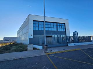 Lloguer Nau industrial a Carrer ponent 17. Oficinas de diseño de 750 mtos totalmente acondicionadas
