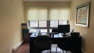 Lloguer Local Comercial a N/a. Despacho en alquiler en el centro de castellon