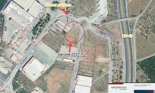 Solar industrial  Complejo bechi apeadero. Parcela industrial chaflanera de 2531 m2 en el acceso al poligo
