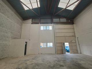 Miete Fabrikhalle in Carrer de francia 56. Alquiler de nave de 365m en acceso sur de castellon