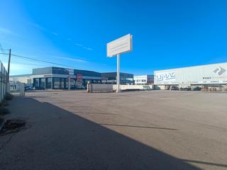 Lloguer Nau industrial a Avinguda de valència 134. Nave en av. valencia. de 2000m con 1100m de campa.