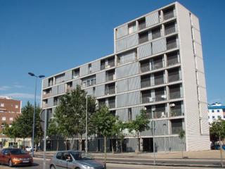 Local Comercial  Passeig de la universitat. Local venta zona uji ideal conversión vivienda- ref l00005