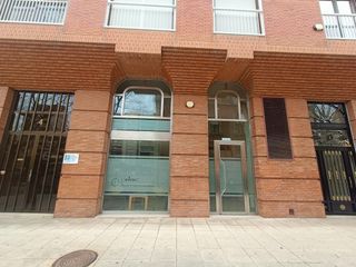 Lloguer Local Comercial  Carrer de madrid. Alquiler de despacho en castellón- centro- ref l00214
