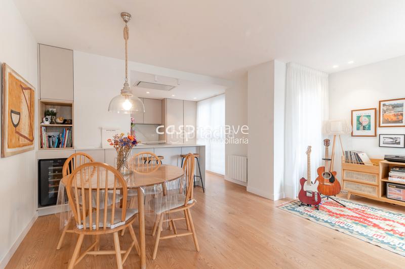 Foto b8af5fec-34c5-435e-a7a7-3e6d08826216. Dúplex duplex recien reformado avda lidon- ref p00549 en Castellón de la Plana