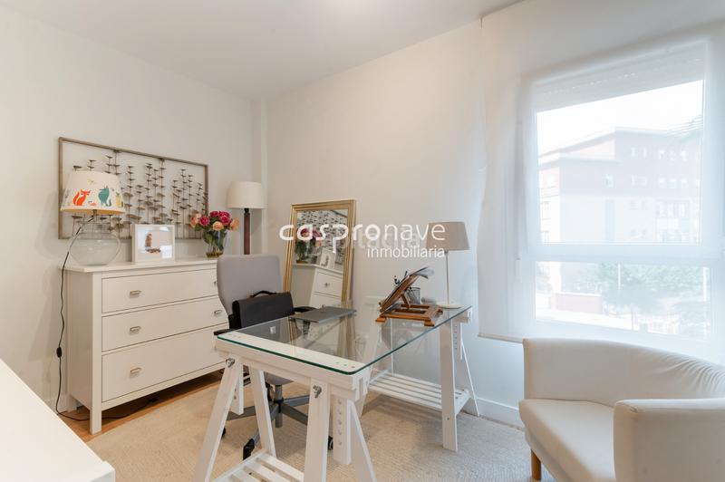 Foto efad76c6-091c-4bcc-8c7c-249516e04b40. Dúplex duplex recien reformado avda lidon- ref p00549 en Castellón de la Plana