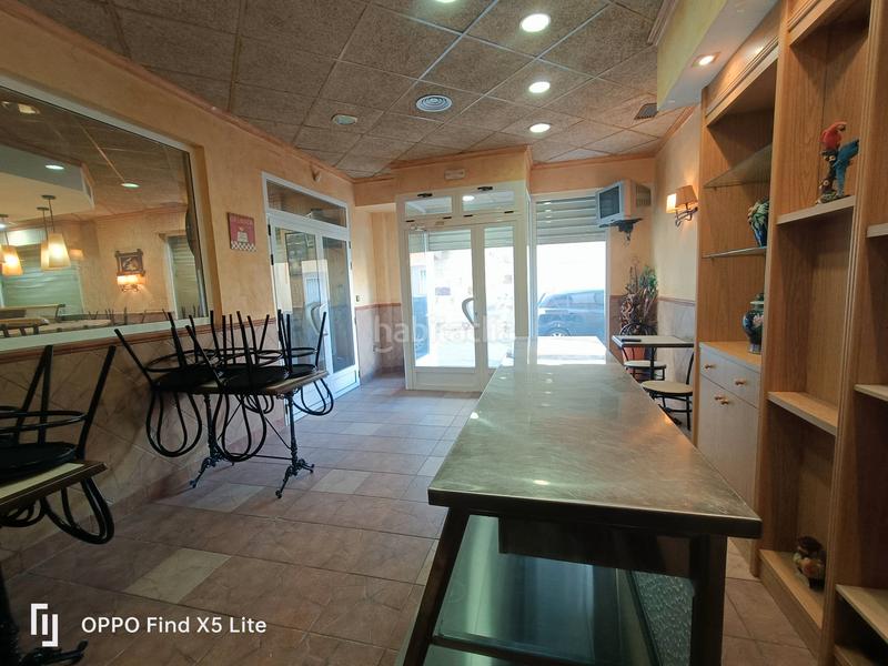 Foto 2e0ee7f6-fab6-4d70-8ab5-1afa768f47be. Local comercial a Estadio Castalia Castellón de la Plana