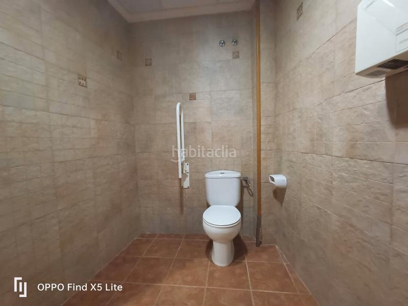 Foto 7edfbb16-871d-4a9c-bd6f-b5700dd5e7e0. Local comercial a Estadio Castalia Castellón de la Plana