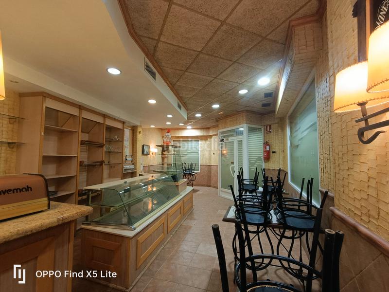 Foto fe8d094a-2c9d-4abe-abf3-9ce26562b16b. Local comercial a Estadio Castalia Castellón de la Plana