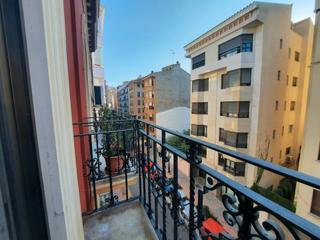 Miete Etagenwohnung  Carrer de la trinitat. Piso reformado en alquiler en el centro de castellón. sin amuebl