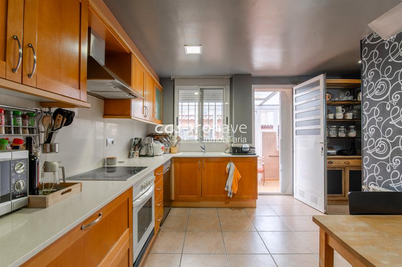 Foto 4cc38795-701f-4454-bb3f-1fac34ef34aa. Maison jumelée avec chauffage dans Casco Antiguo-Darremur Almazora / Almassora