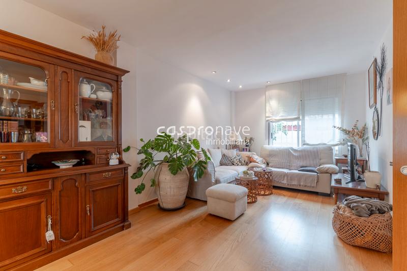 Foto 584a26bf-5df1-4b85-a489-6159395b1137. Maison jumelée avec chauffage dans Casco Antiguo-Darremur Almazora / Almassora