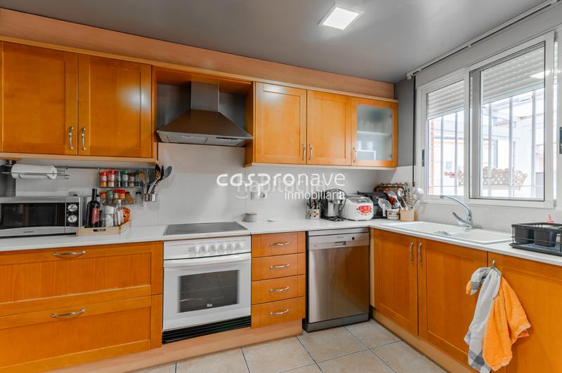 Foto bd085fcc-0d79-43ec-94cb-3e0475bf71f2. Maison jumelée avec chauffage dans Casco Antiguo-Darremur Almazora / Almassora