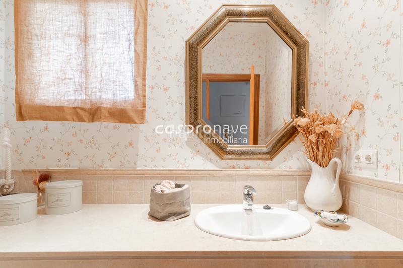 Foto fa2b5593-cb0d-4061-9034-69e3daf2666a. Maison jumelée avec chauffage dans Casco Antiguo-Darremur Almazora / Almassora