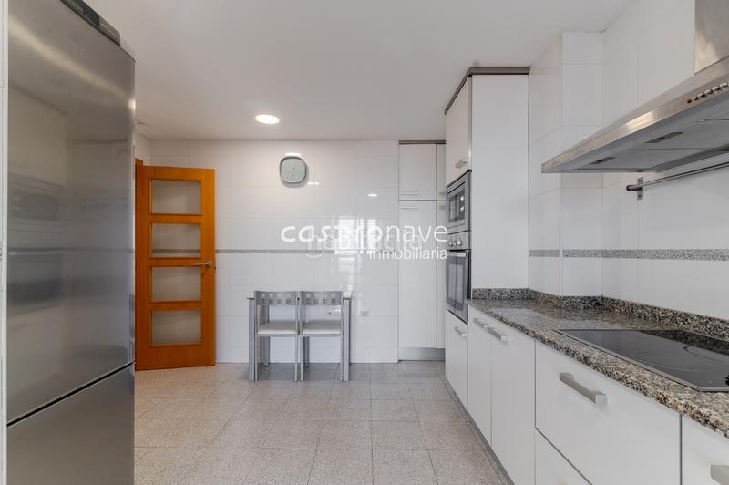 Foto a1e65b41-3cd8-42cb-9690-1117c92c1a62. Flat with parking in Centro Almazora / Almassora