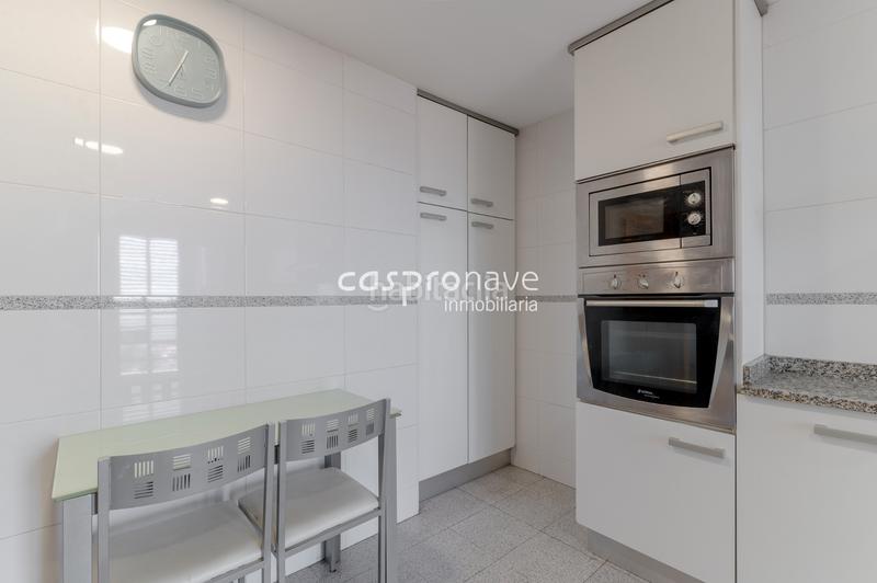Foto c5208f90-a89d-4b73-a029-72083606410b. Flat with parking in Centro Almazora / Almassora