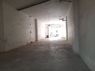 Business premise in Carrer de Sanahuja 48