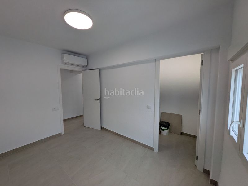 Foto a6d5cc0a-2ef5-4711-ac65-8439c5773152. Àtic a carrer del doctor roux 3 a Plaza Illes Columbretes Castellón de la Plana