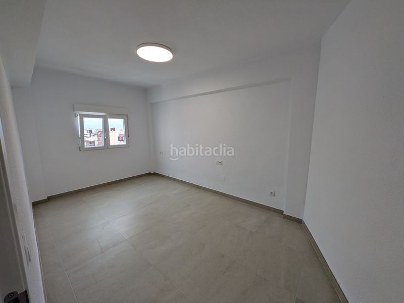 Foto cc5ea73b-8545-494f-88f0-1f300f991808. Àtic a carrer del doctor roux 3 a Plaza Illes Columbretes Castellón de la Plana