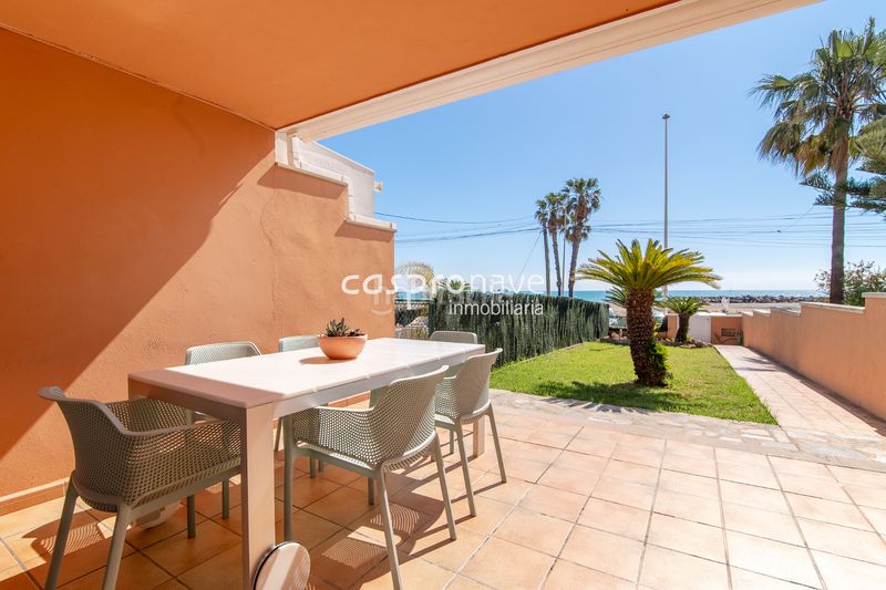 Foto 31a8d973-a0b5-495e-8728-e6674ac23de5. Casa adossada amb xemeneia aparcament a Playa-Ben Afeli Almazora / Almassora