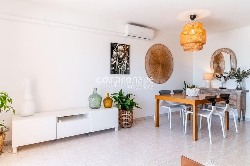 Foto fa2350eb-b131-4e1d-8d05-3ff40509d28a. Casa adossada amb xemeneia aparcament a Playa-Ben Afeli Almazora / Almassora