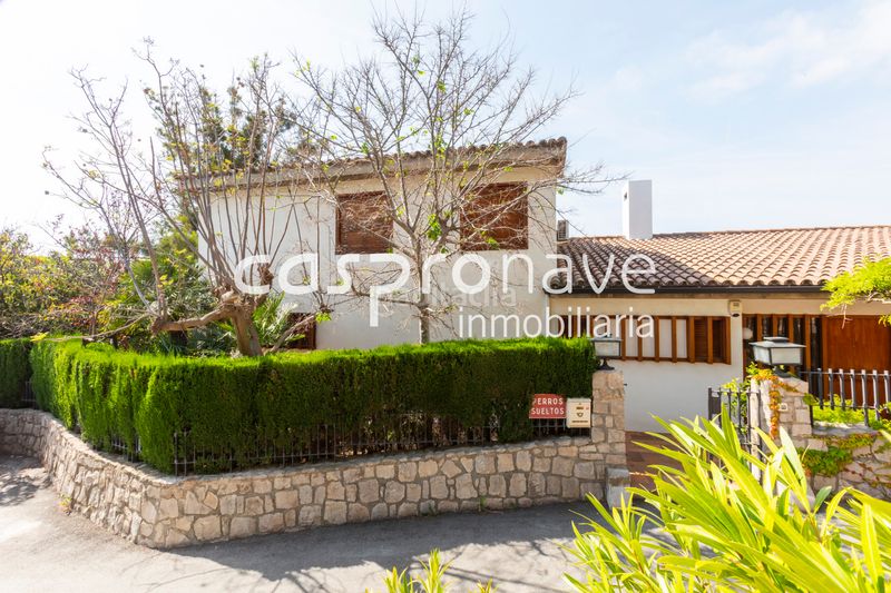 Foto cc92ba5e-8843-480c-99b6-83bfd3e887b0. Casa amb aparcament piscina a La Renegà-Torre Bellver-Les Platgetes Oropesa del Mar