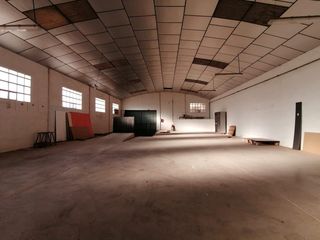 Location Bâtiment à usage industriel  N/a. Nave de 900m con luz y agua en borriol