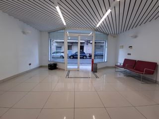 Business premise in Carrer del Doctor Roux 8