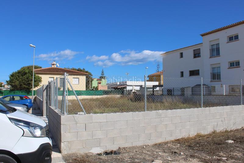 Foto ab16d15f-f028-48ce-80c7-c1284b025bf0. Terreny residencial a Oliva playa Oliva