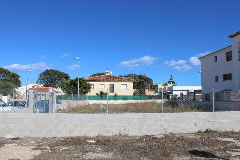 Foto c057d2ef-e9c4-4499-8073-c882a02bb82b. Terreny residencial a Oliva playa Oliva