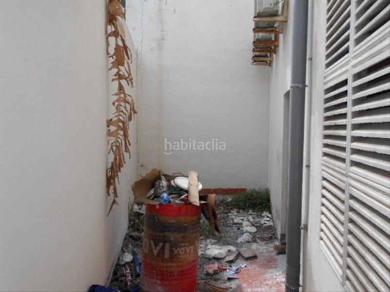 Foto fb3ac9c5-cc48-4085-b615-ad8ff704e696. Local comercial en Oliva pueblo Oliva