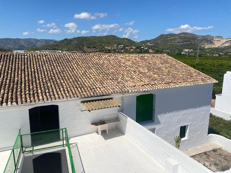 Foto e819fc1f-482b-4b93-a7e0-e6743d9116a5. Chalet en Beniarjó