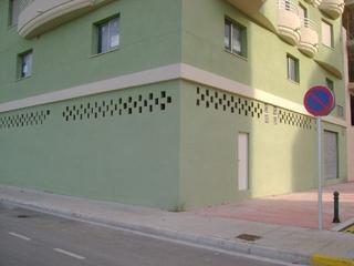 Lloguer Local Comercial a Oliva Pueblo