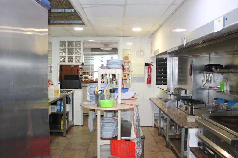 Foto 4b26d251-24c5-48b5-b59c-7f8d2060a205. Local comercial en Oliva playa Oliva