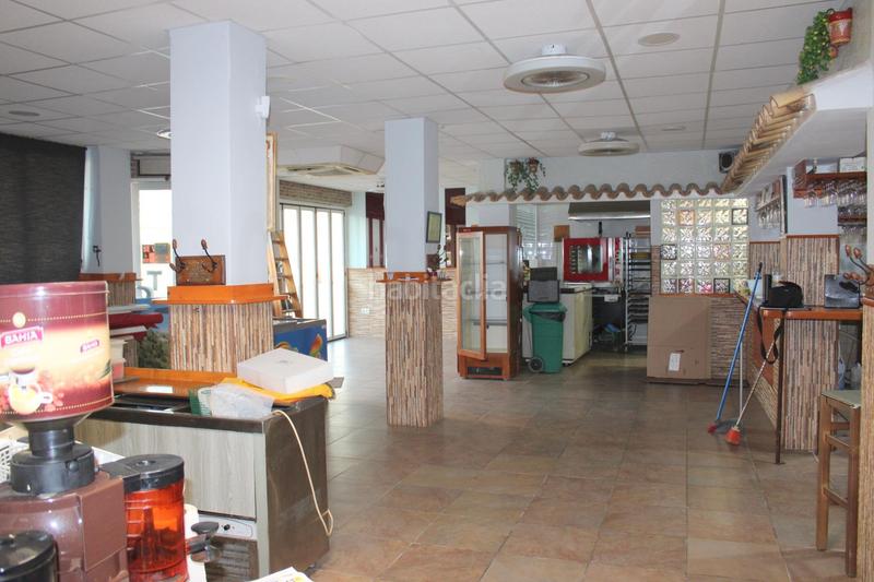 Foto 971f276c-70b5-480d-84cf-0b314e590ae2. Local comercial en Oliva playa Oliva