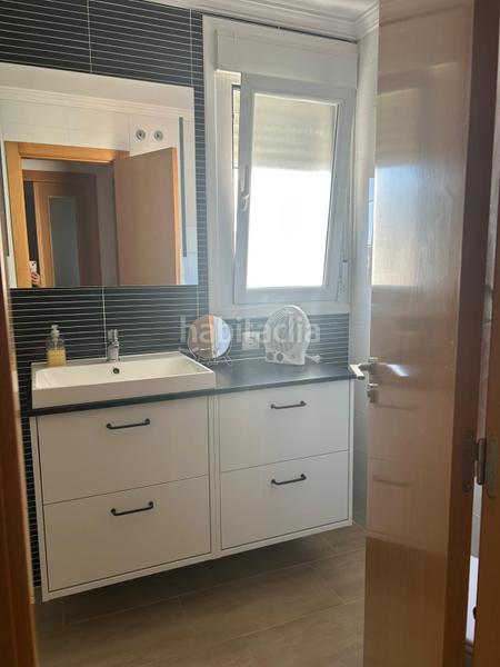 Foto f3c74441-3c85-4c5c-a519-cb9fa98b77e0. Affitto casa con parcheggio piscina in Oliva playa Oliva