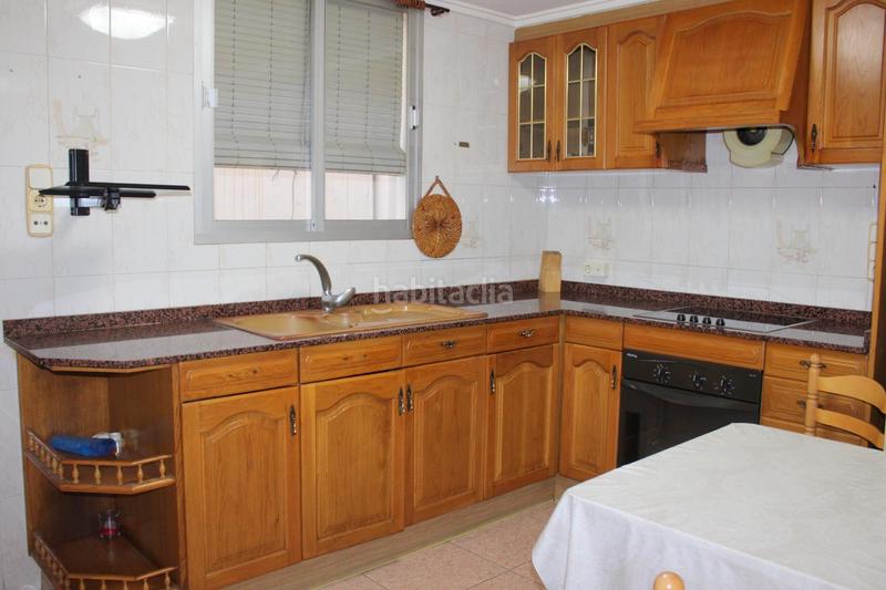 Foto e947a0f6-f9e0-4c0d-ac80-52a56e2488c3. Piso en Oliva pueblo Oliva