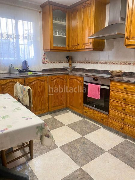 Foto 5d429881-164a-47ca-ae4f-bbce60b3fdd3. Casa amb calefacció aparcament a Oliva playa Oliva