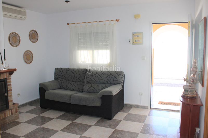 Foto d05d2320-288b-46a0-83a1-1c986e0351ea. Casa amb calefacció aparcament a Oliva playa Oliva